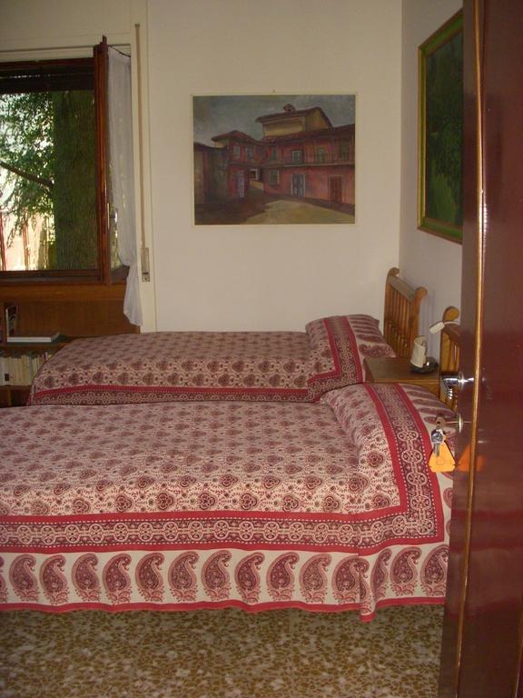 La Casa Creativa Bed & Breakfast Lomnago ภายนอก รูปภาพ